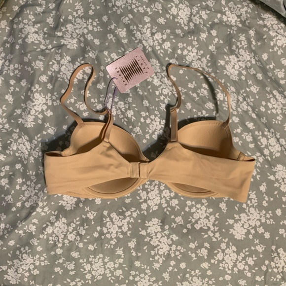 SAVAGE X FENTY | Soft N’ Savage Padded Demi Bra - Picture 2 of 2